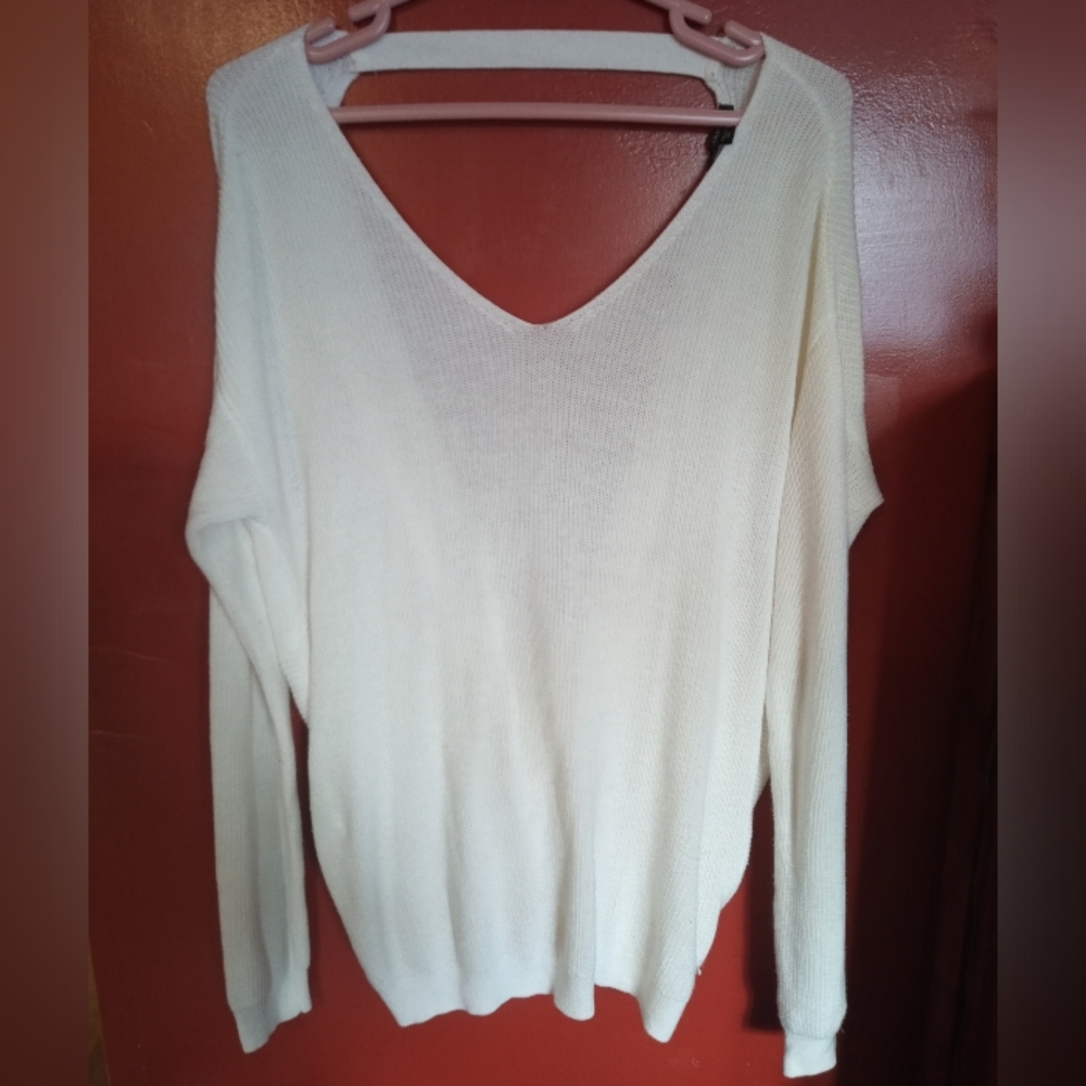 Dynamite Off-White V-Neck Sweater